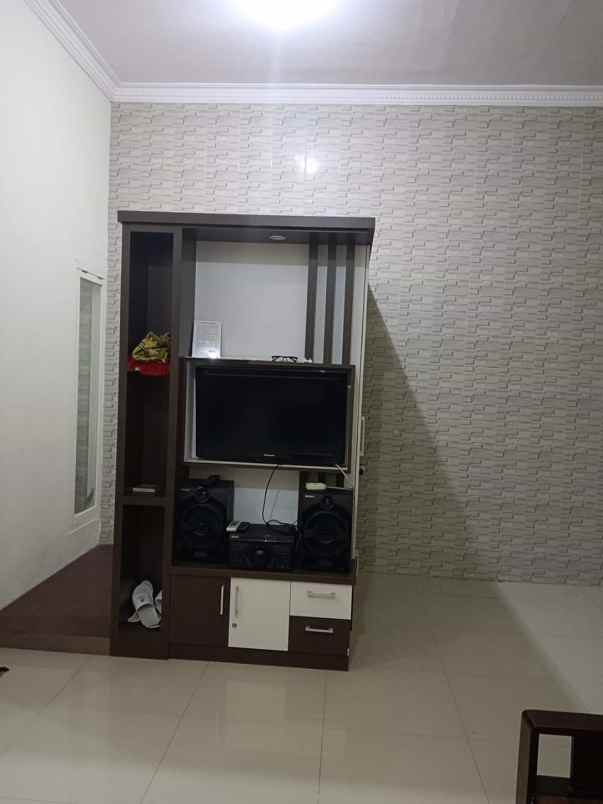 dijual rumah jalan samadi