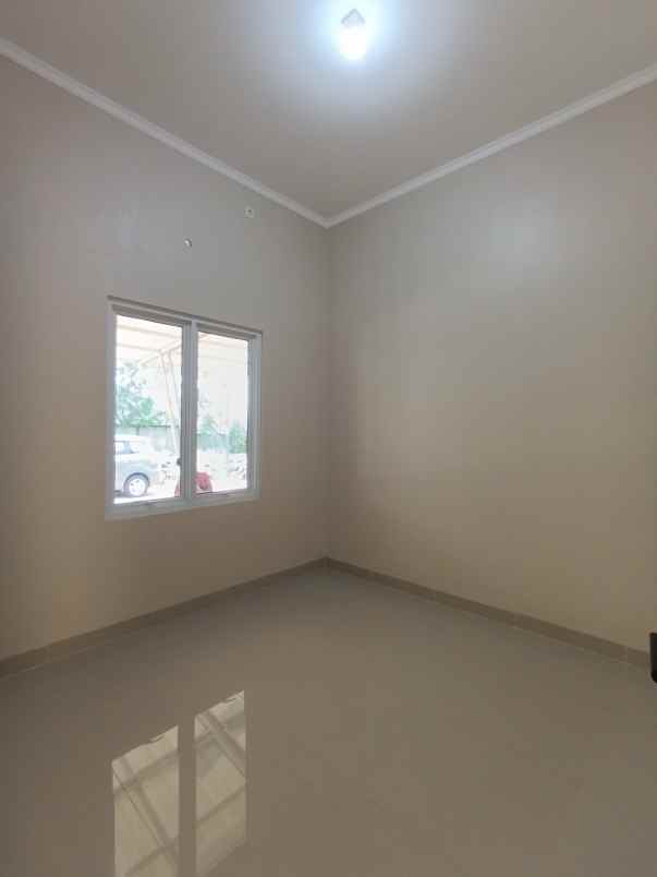 dijual rumah jalan sirojul munir pemda