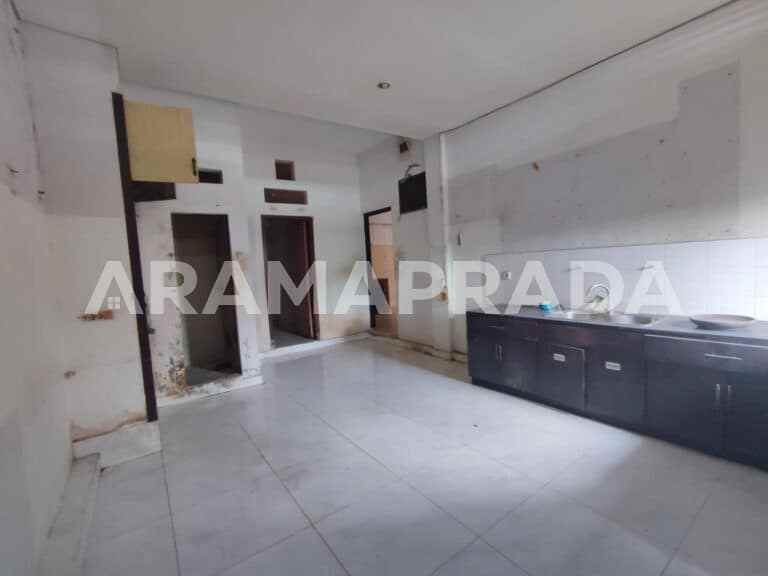 dijual rumah jalan suli