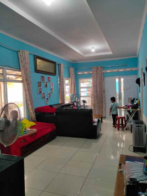 dijual rumah jatiluhur