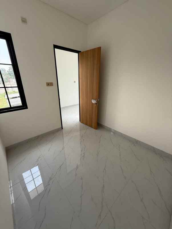 dijual rumah jatimulya