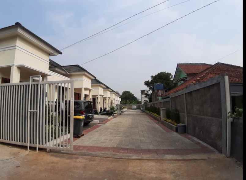 dijual rumah jatisampurna bekasi