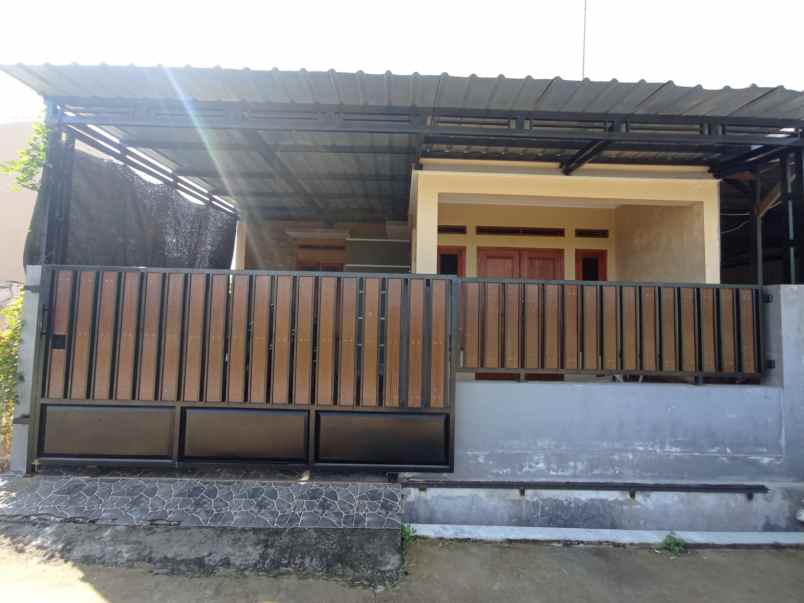 dijual rumah jebugan klaten utara klaten