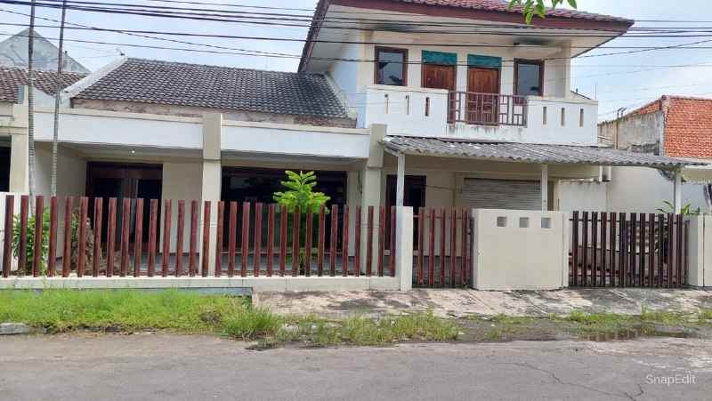 dijual rumah jemur andayani surabaya