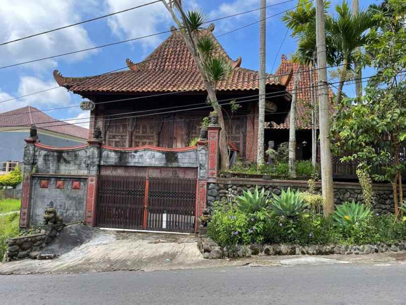 dijual rumah jl abdul gani atas