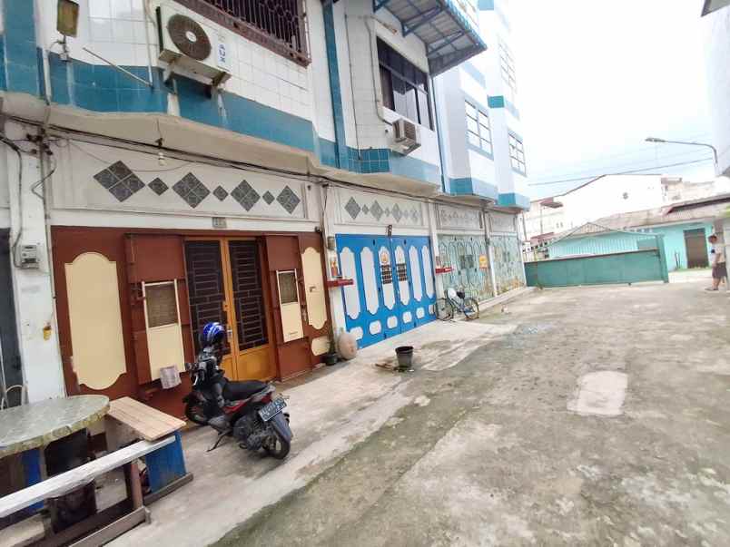 dijual rumah jl badak badak bejuang kec