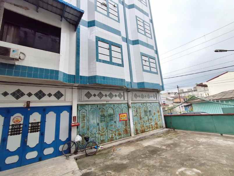 dijual rumah jl badak badak bejuang kec