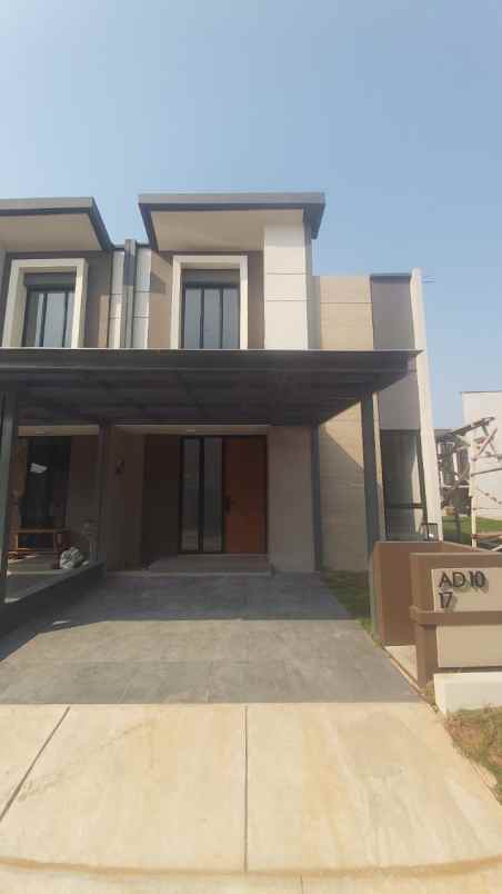 dijual rumah jl boulevard grand duta city