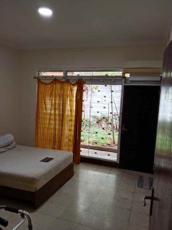 dijual rumah jl cideng timur petojo