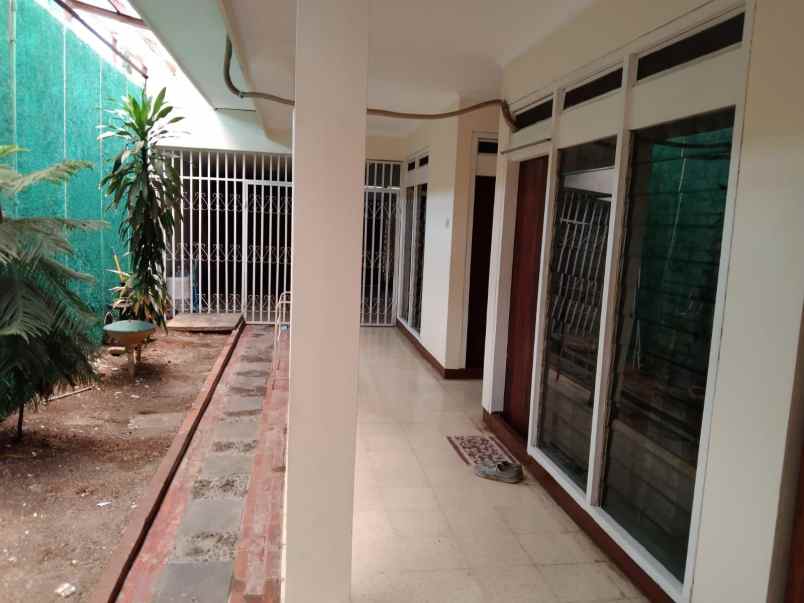 dijual rumah jl cideng timur petojo