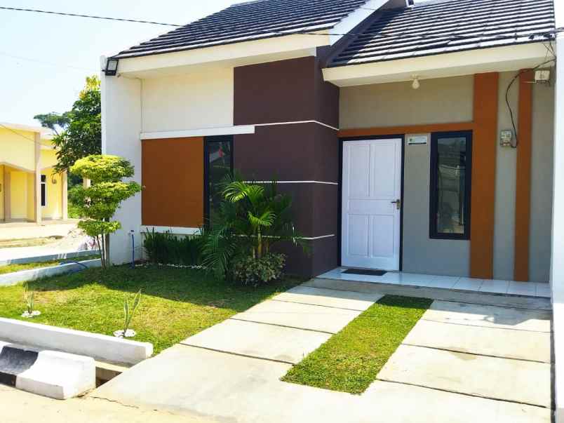 dijual rumah jl cileungsi jonggol