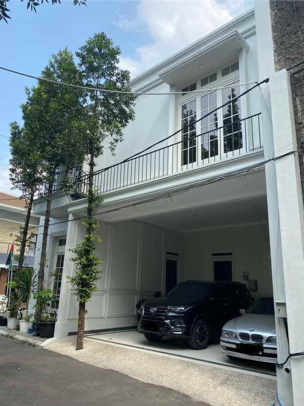 dijual rumah jl cisaranten kulon arcamanik