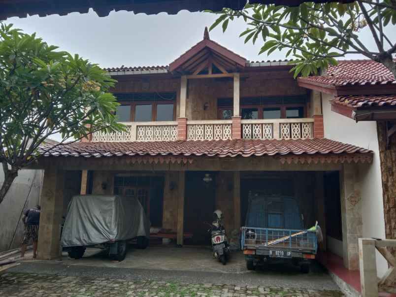 dijual rumah jl danapuri no 3 kel