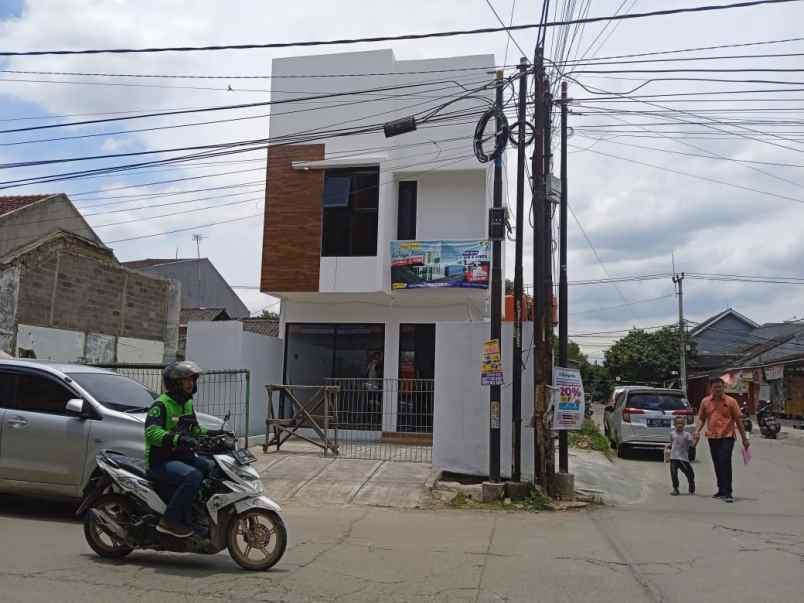 dijual rumah jl galuh mas