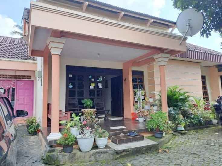 dijual rumah jl gedong songo di kaki