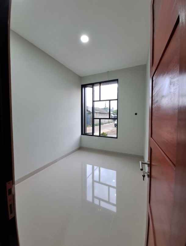 dijual rumah jl hj emba pd petir kec