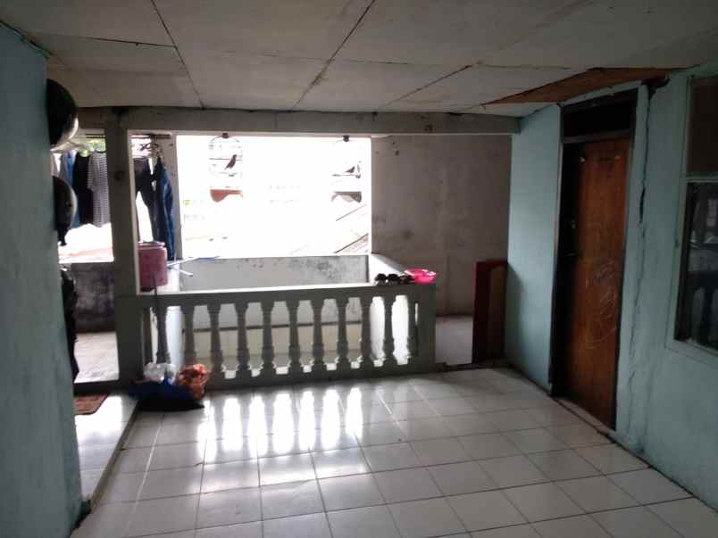 dijual rumah jl kampung bali