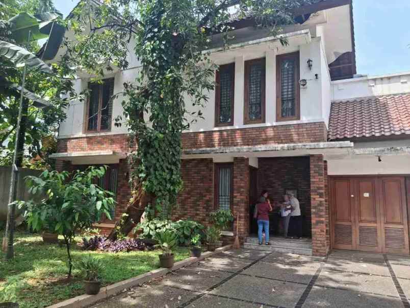 dijual rumah jl kemang kec mampang
