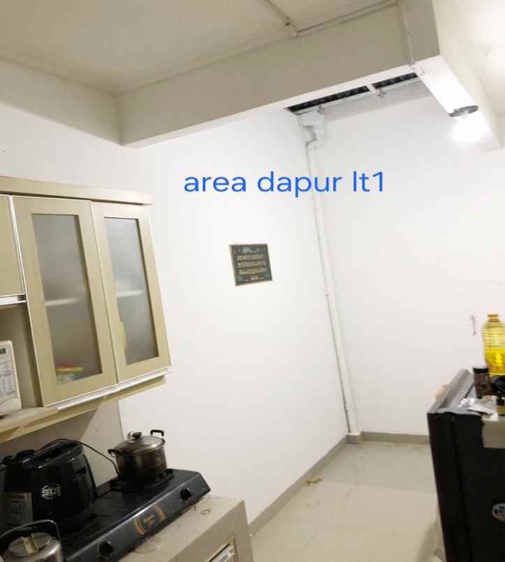 dijual rumah jl kiara payung barat ii