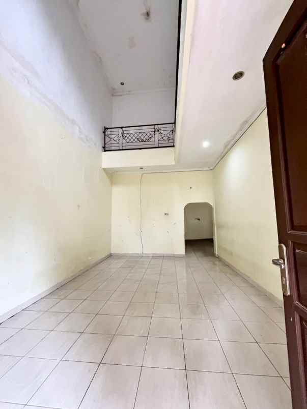 dijual rumah jl komplek pertanian