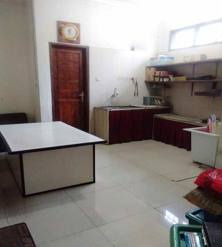 dijual rumah jl leuweung sawo kel