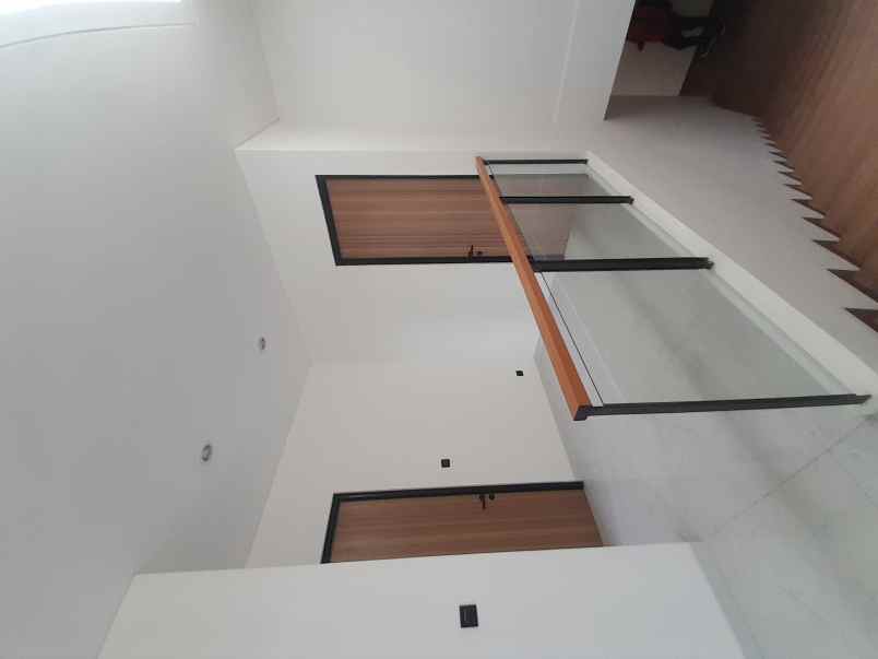 dijual rumah jl leuwisari leuwipanjang