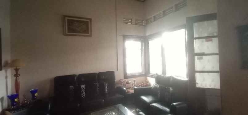 dijual rumah jl pajajaran bandung