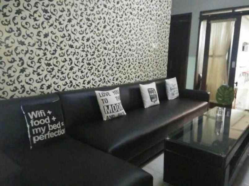 dijual rumah jl pesantren arcamanik bandung