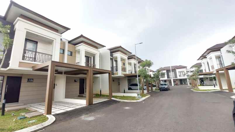 dijual rumah jl podomoropark buah batu