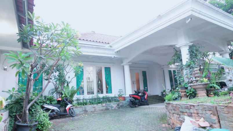 dijual rumah jl pondok kelapa raya kec