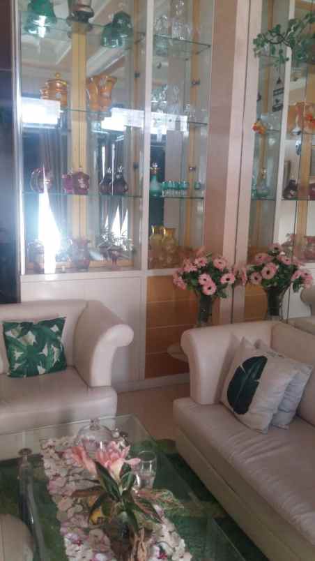 dijual rumah jl puncak cengkeh no 3