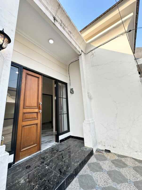 dijual rumah jl raden saleh sukmajaya depok