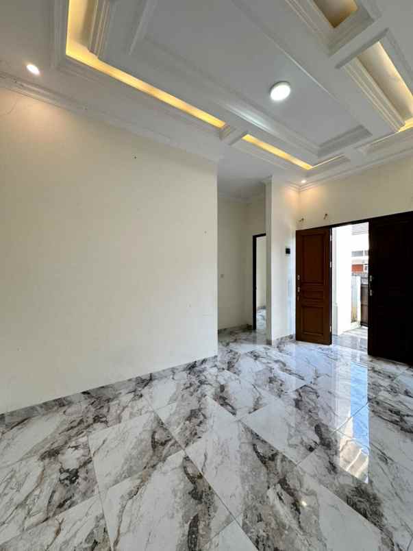dijual rumah jl raden saleh sukmajaya depok