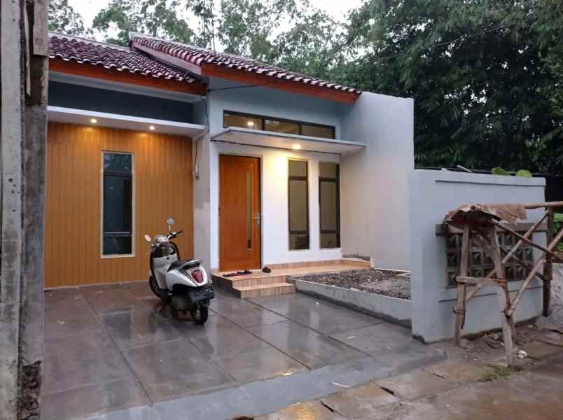 dijual rumah jl raya citayam perum