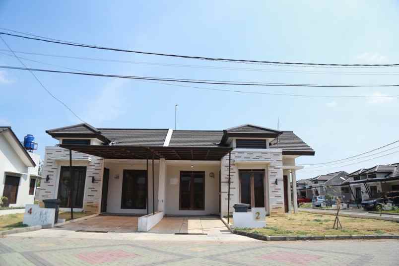 dijual rumah jl raya percobaan cileunyi