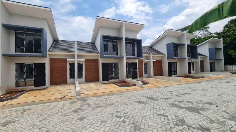 dijual rumah jl raya simpang tiga buni