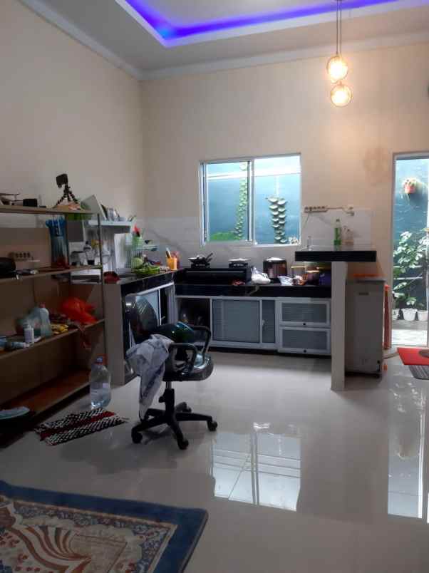 dijual rumah jl sidomulyo