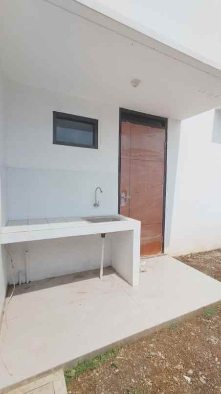 dijual rumah jl simpati rt 03 05 cilame