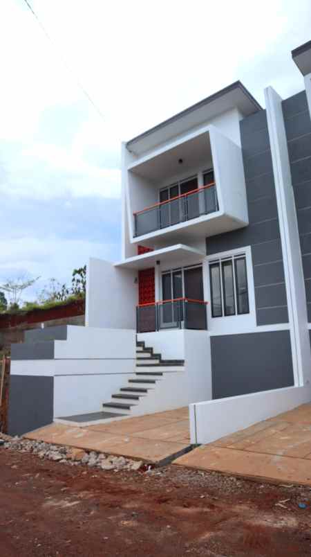 dijual rumah jl sindangwangi cicalengka