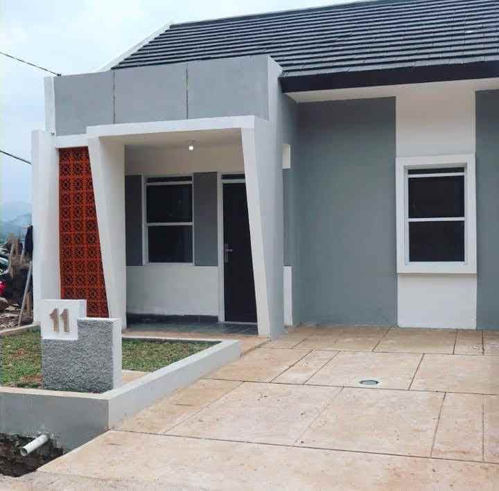 dijual rumah jl sindangwangi cicalengka