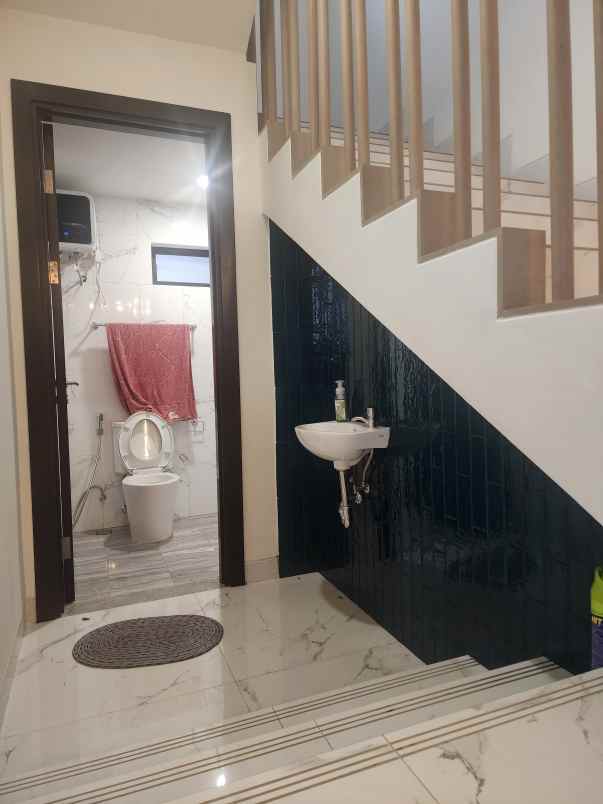 dijual rumah jl terusan buahbatu bandung