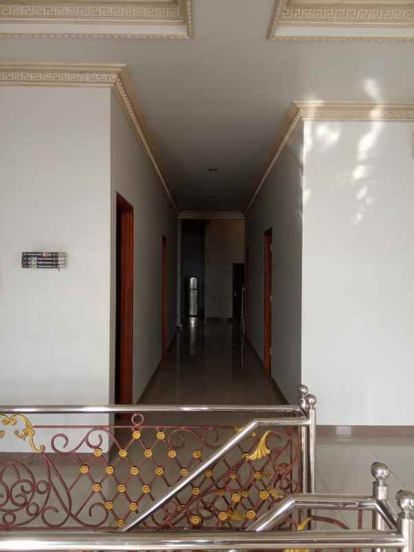 dijual rumah jl tuban