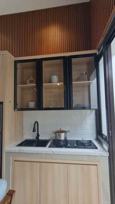 dijual rumah jln cimuning mustika jaya