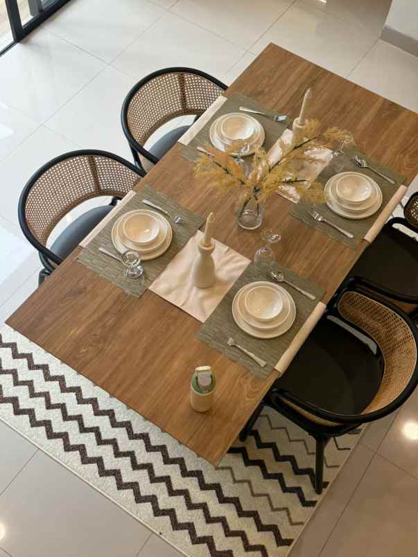 dijual rumah jln dwikora kota pekanbaru