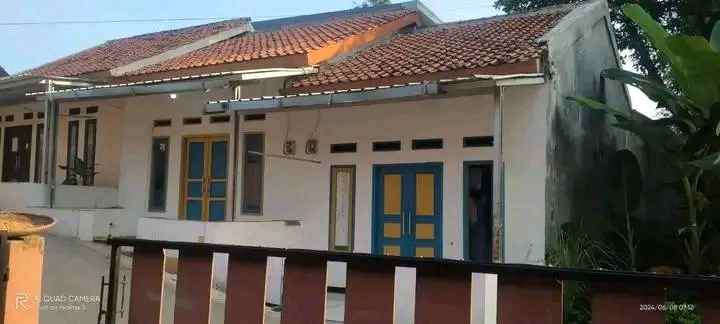 dijual rumah jln intan 1 cidokom parung