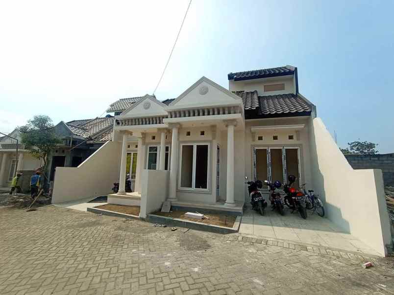 dijual rumah jln mondoroko selatan