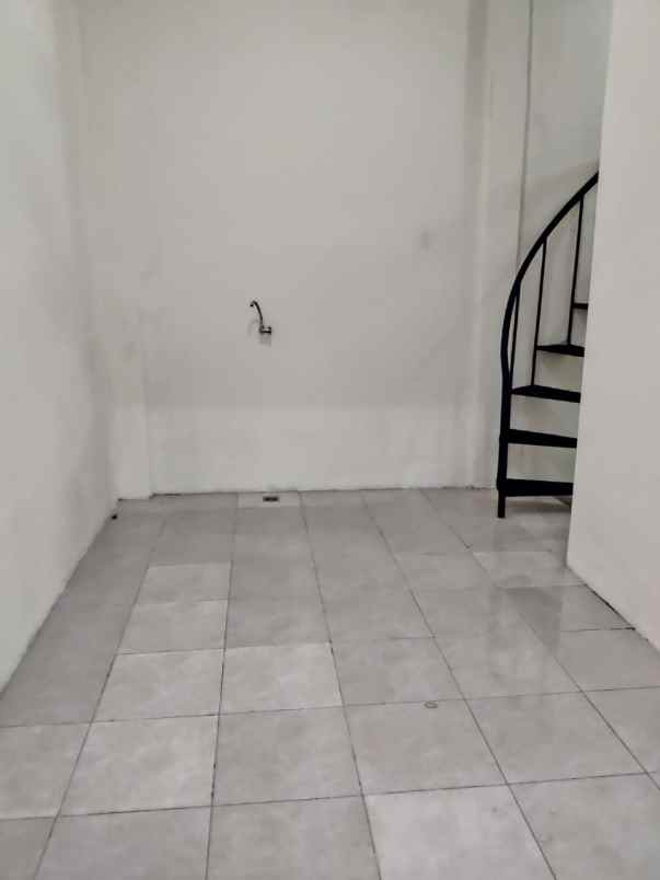 dijual rumah jombang