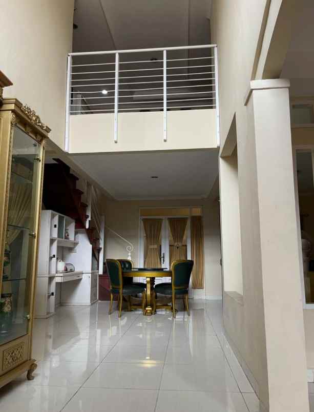 dijual rumah kali sari pasar rebo