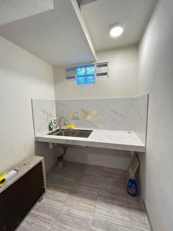 dijual rumah kalitirto