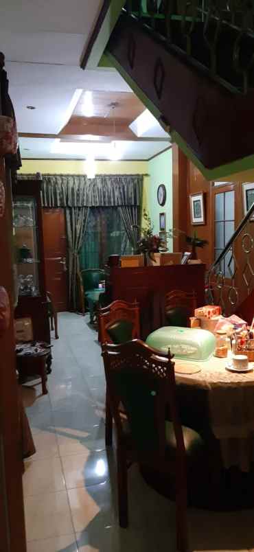 dijual rumah kec cimahi utara